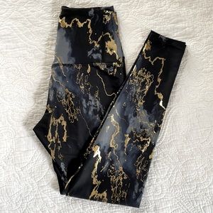 Old Navy Black Marble Leggings